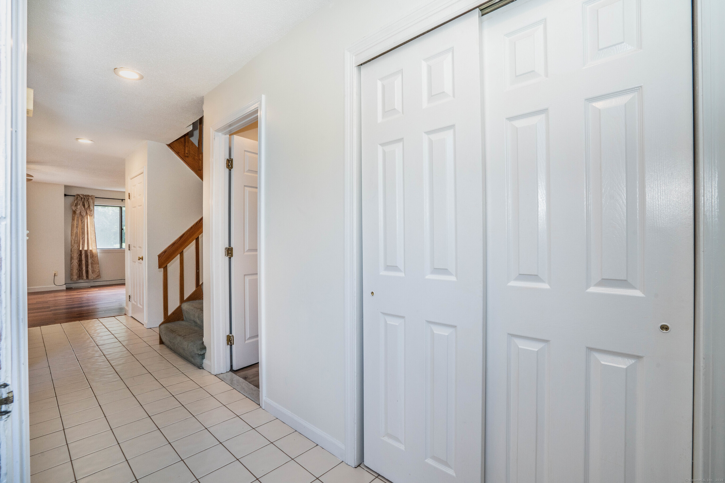 107 Fox Run Court 107