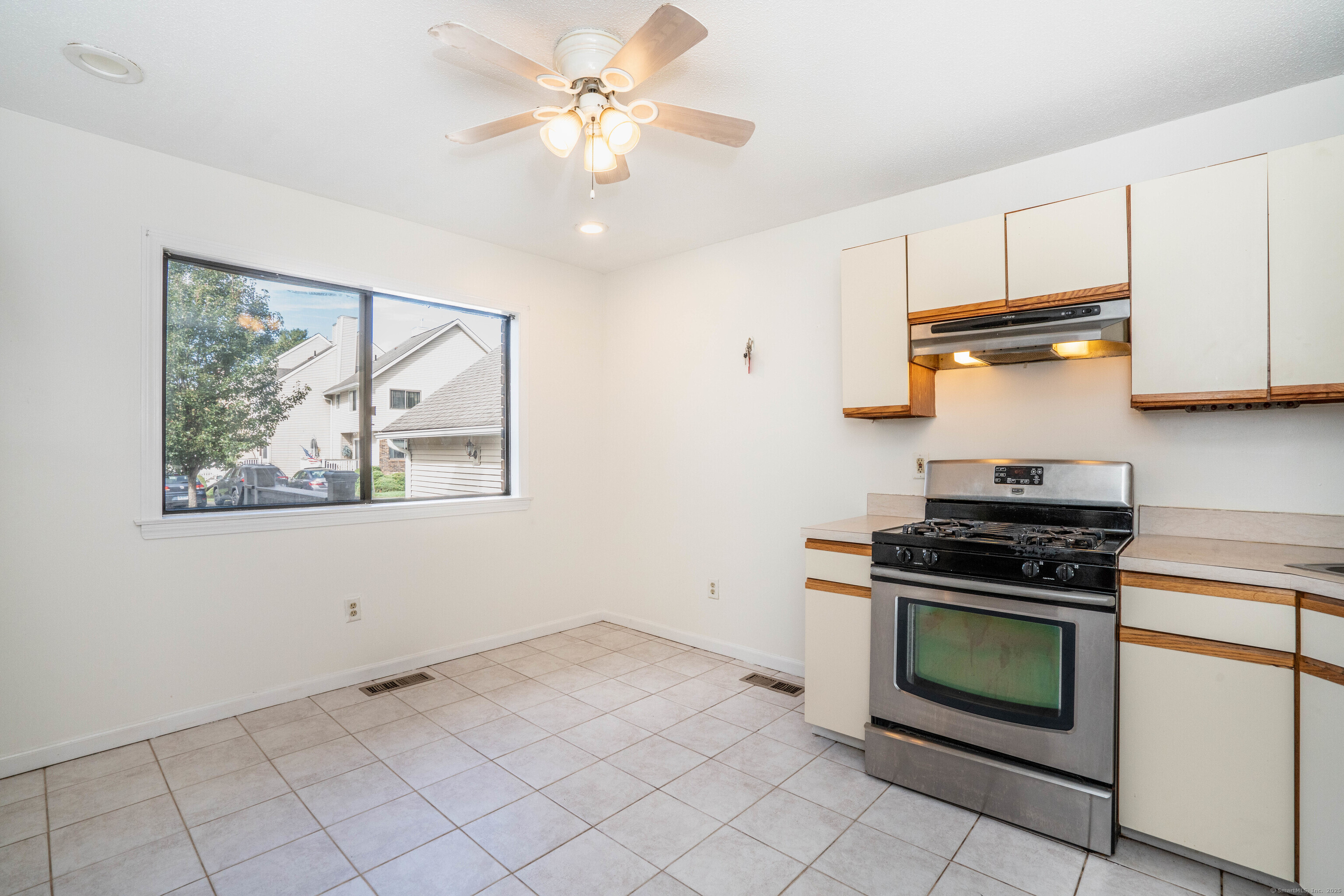 107 Fox Run Court 107
