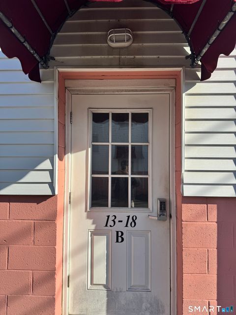 Tiny photo for 4 Van Zant Street #B13, Norwalk, CT 06855 (MLS # 24149292)