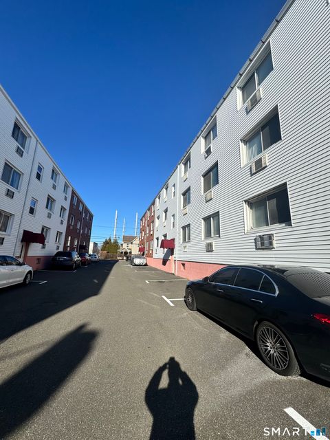 Tiny photo for 4 Van Zant Street #B13, Norwalk, CT 06855 (MLS # 24149292)