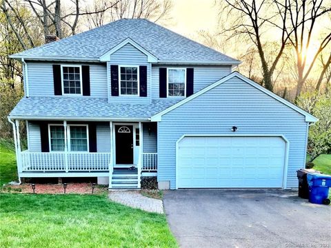 Photo of 3 Inwood Lane, Farmington, CT 06032 (MLS # 170610975)