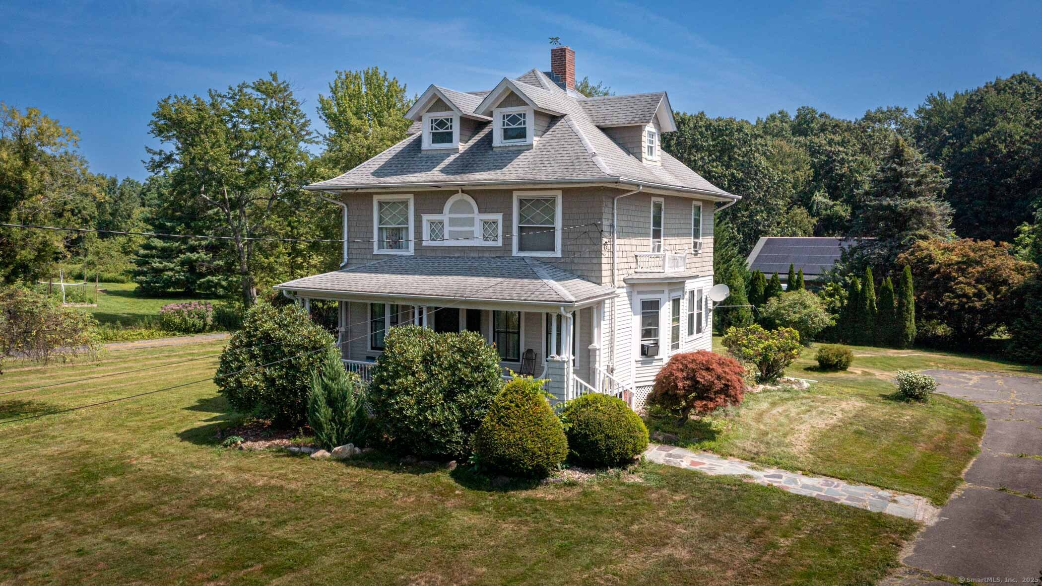 1476 Poquonock Avenue