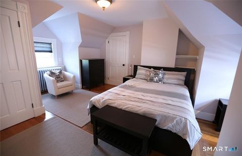 Tiny photo for 392 Orange Street #3, New Haven, CT 06511 (MLS # 24174017)