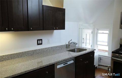 Tiny photo for 392 Orange Street #3, New Haven, CT 06511 (MLS # 24174017)