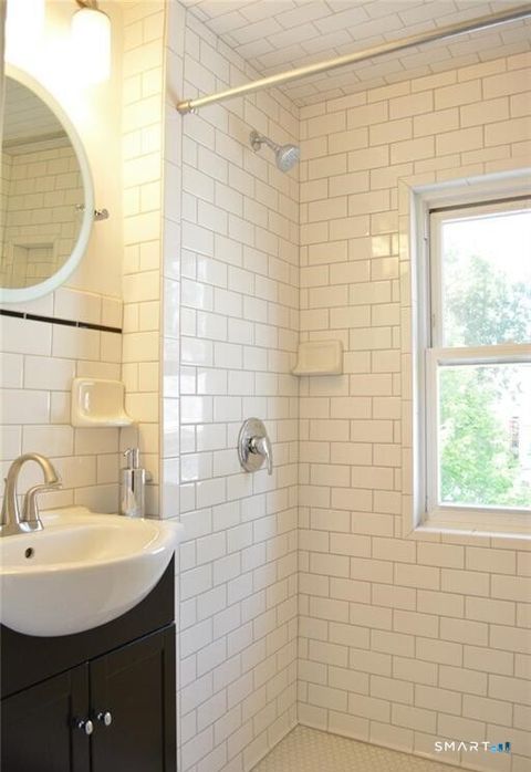 Tiny photo for 392 Orange Street #3, New Haven, CT 06511 (MLS # 24174017)