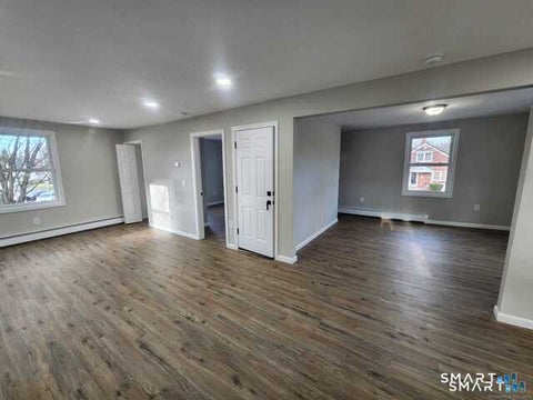 Tiny photo for 7 Walnut Street #1, Middletown, CT 06457 (MLS # 24214668)