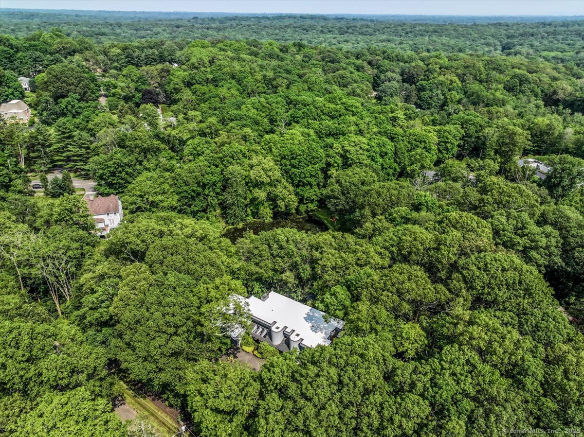 Stamford, Connecticut 06903, United States, 4 Bedrooms Bedrooms, ,4 BathroomsBathrooms,Residential,Active,190242