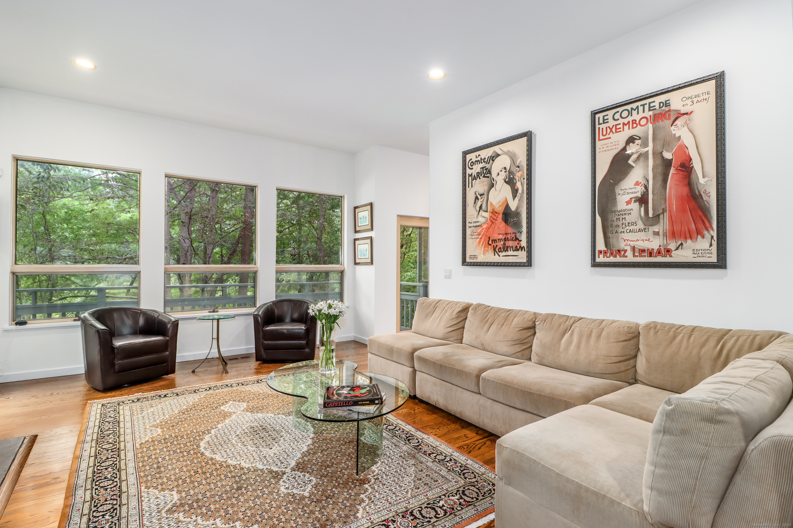 Stamford, Connecticut 06903, United States, 4 Bedrooms Bedrooms, ,4 BathroomsBathrooms,Residential,Active,190242