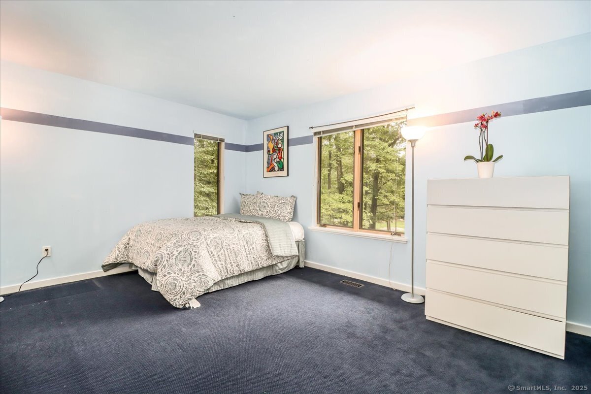 Stamford, Connecticut 06903, United States, 4 Bedrooms Bedrooms, ,4 BathroomsBathrooms,Residential,Active,190242