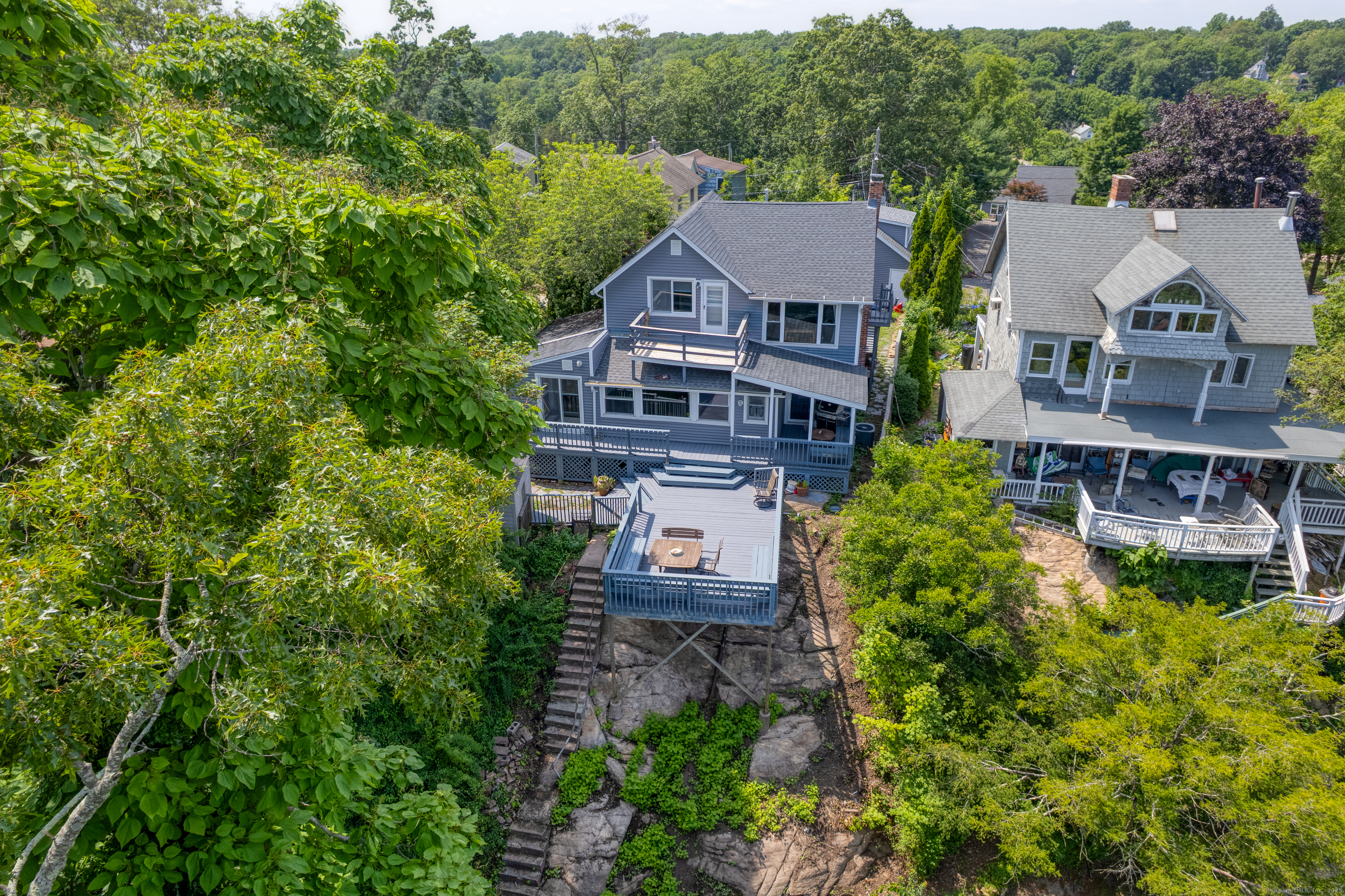 115 Highland Avenue