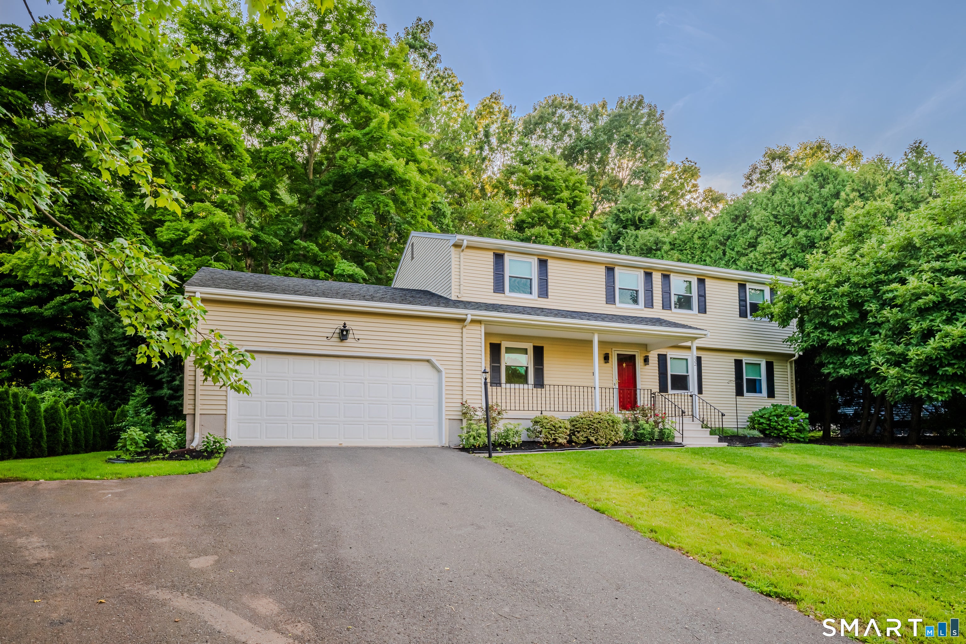 132 Hollyberry Lane
