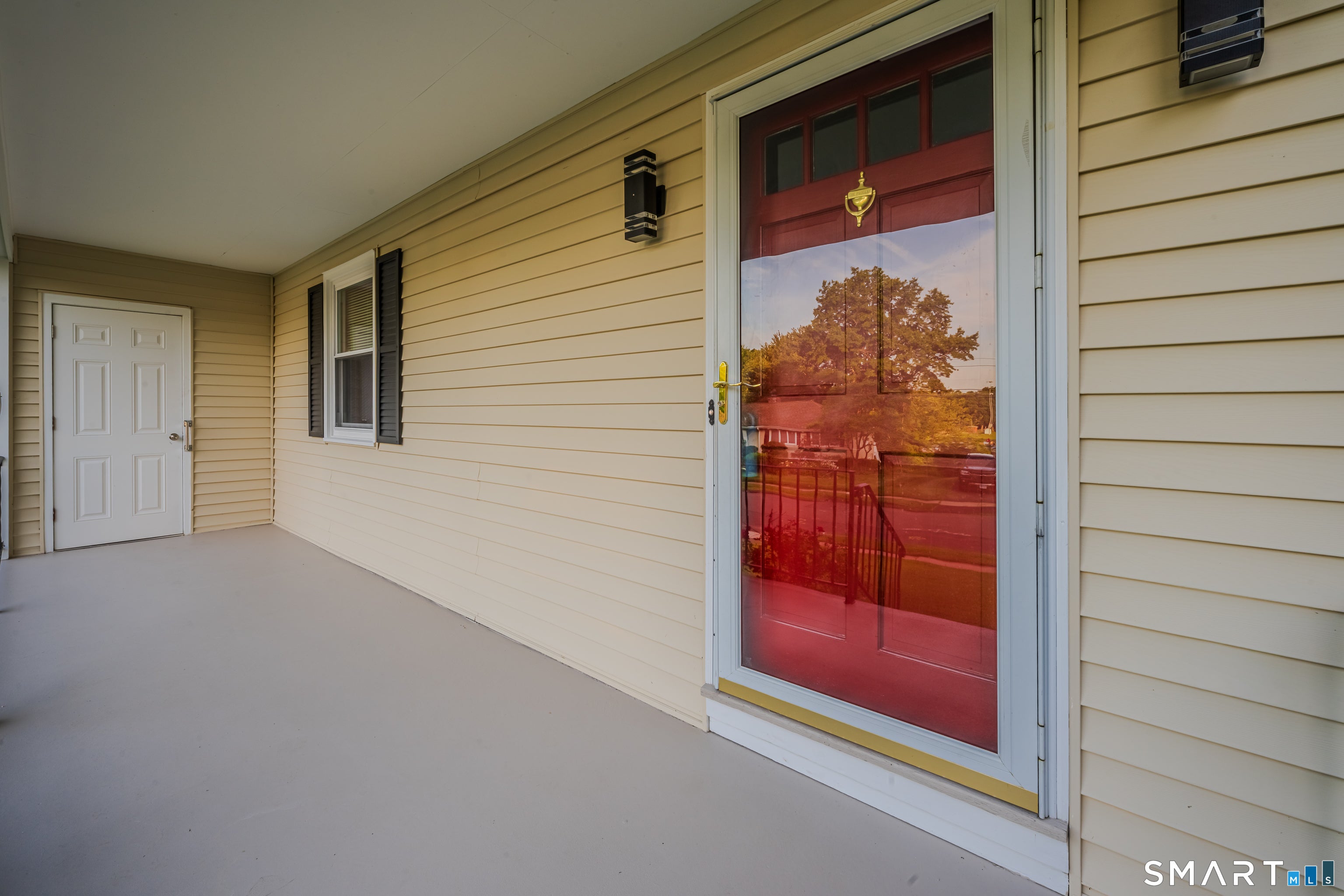132 Hollyberry Lane