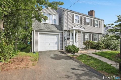 Photo of 104 Bentwood Road, West Hartford, CT 06107 (MLS # 24118921)