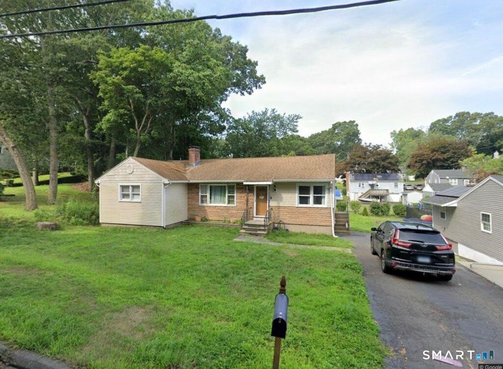 Photo of 40 Atwood Avenue, West Haven, CT 06516 (MLS # 24170753)