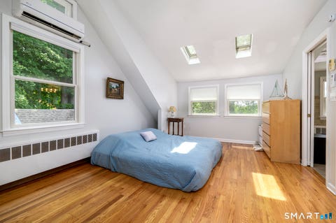 Tiny photo for 271 Soundview Avenue, Stamford, CT 06902 (MLS # 24198389)