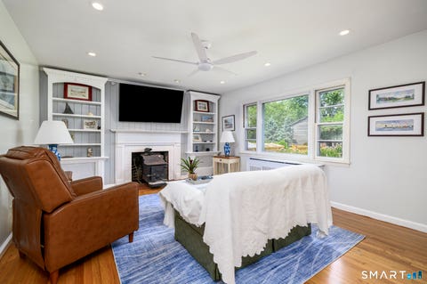 Tiny photo for 271 Soundview Avenue, Stamford, CT 06902 (MLS # 24198389)