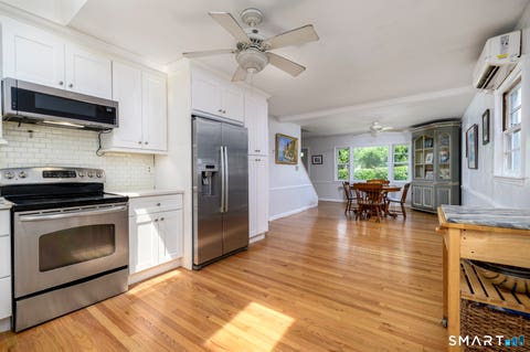 Tiny photo for 271 Soundview Avenue, Stamford, CT 06902 (MLS # 24198389)