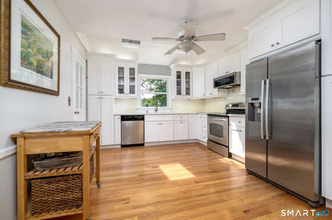 Tiny photo for 271 Soundview Avenue, Stamford, CT 06902 (MLS # 24198389)