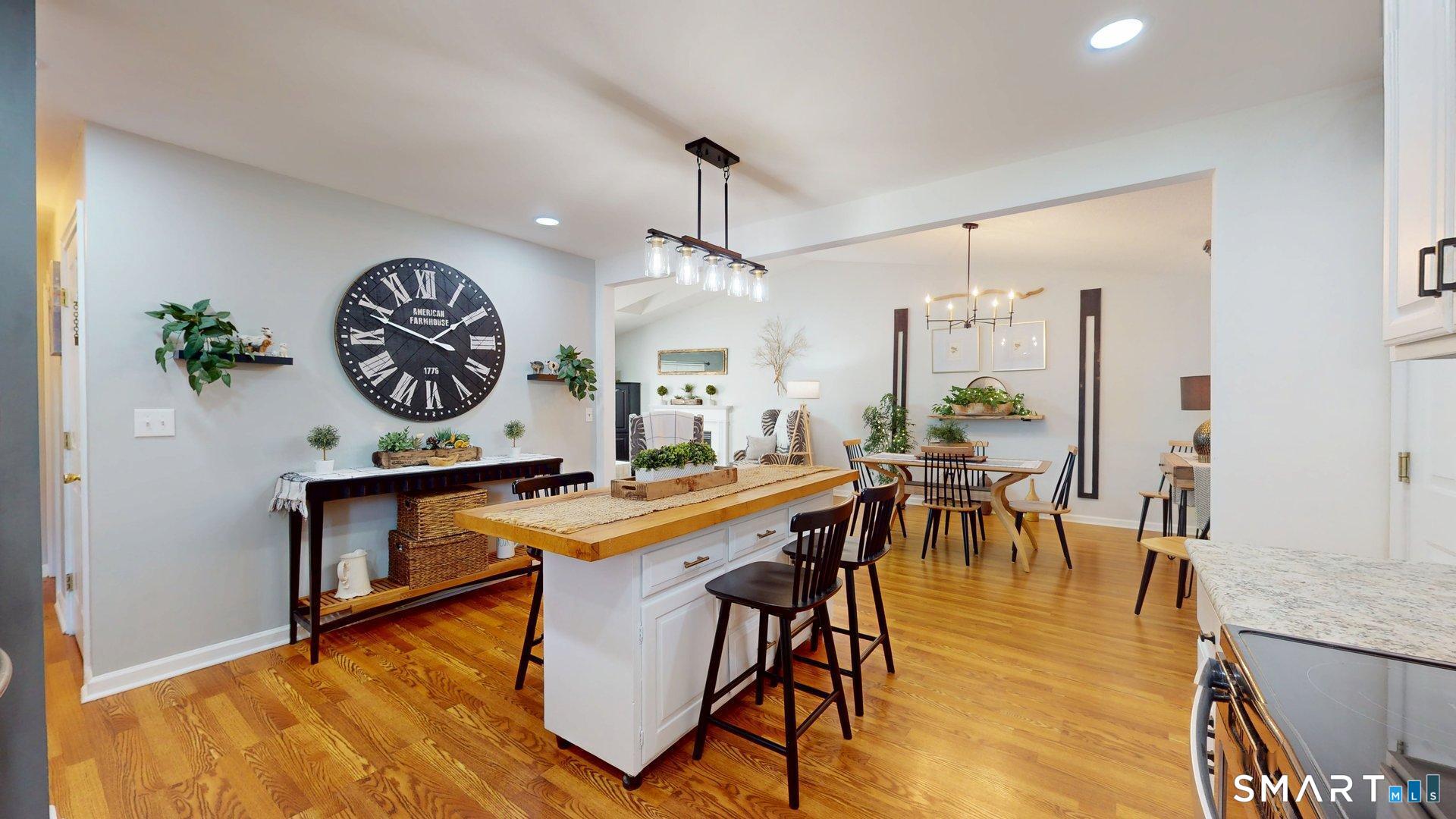 98 Dibble Hollow Lane 98