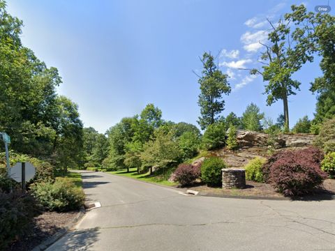 6 Vona Way Newtown CT 06470