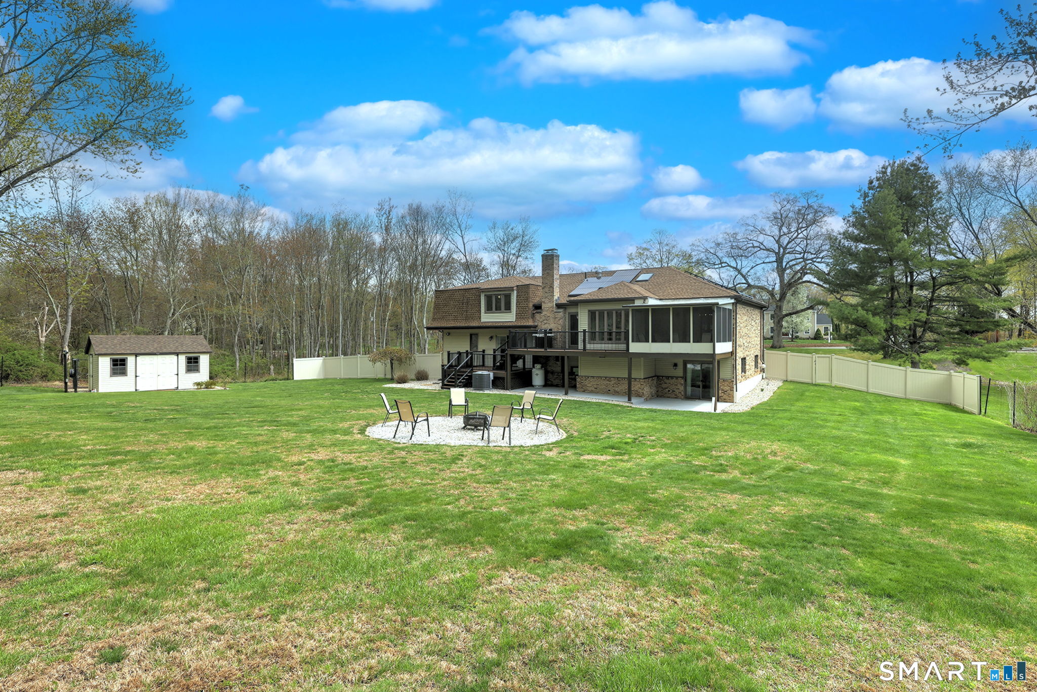 2262 Ridge Road