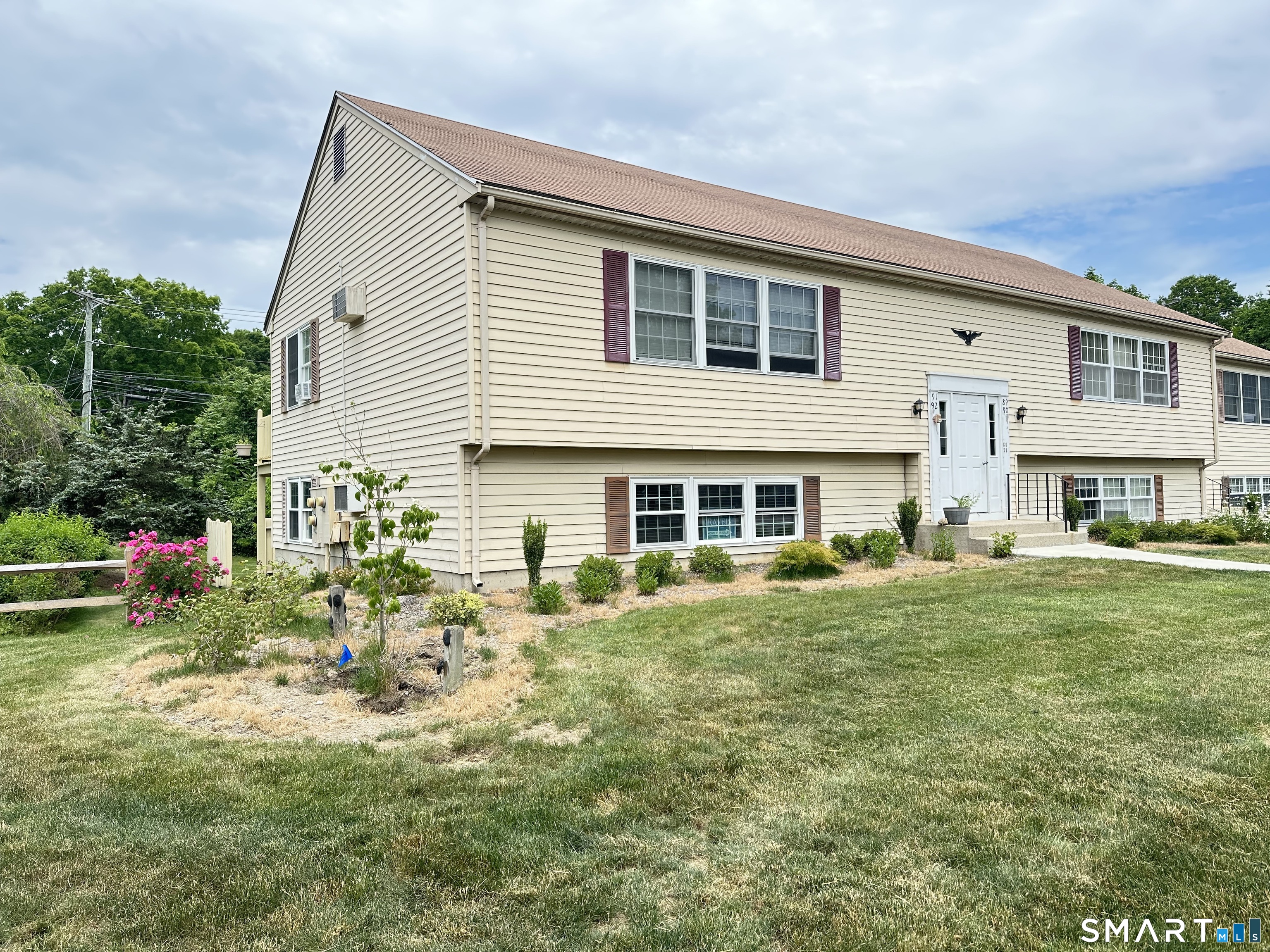 92 Founders Village 92