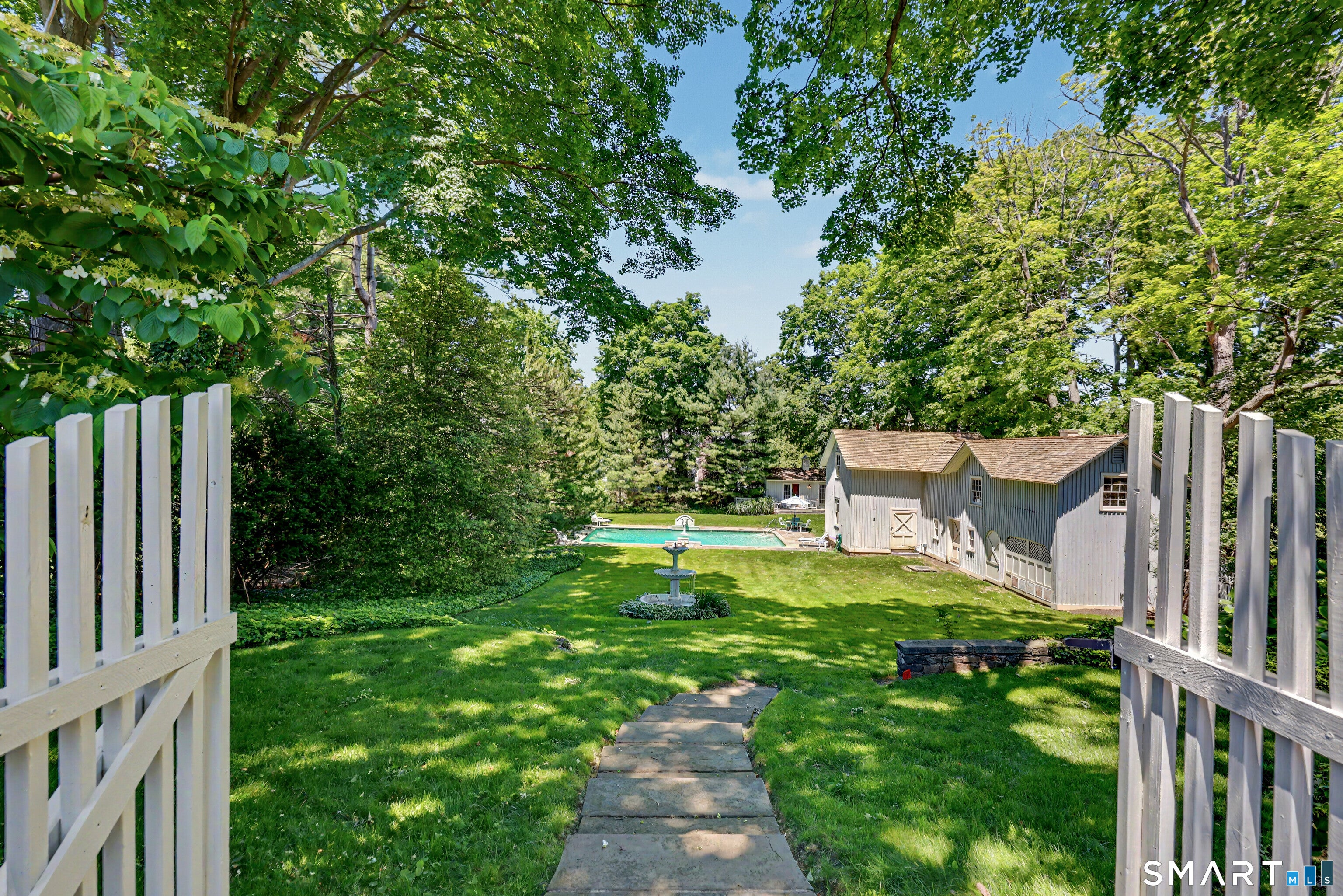 406 Harbor Road