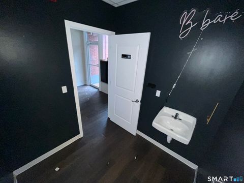 Tiny photo for 62 Washington Street #Main 1, Middletown, CT 06457 (MLS # 24156560)