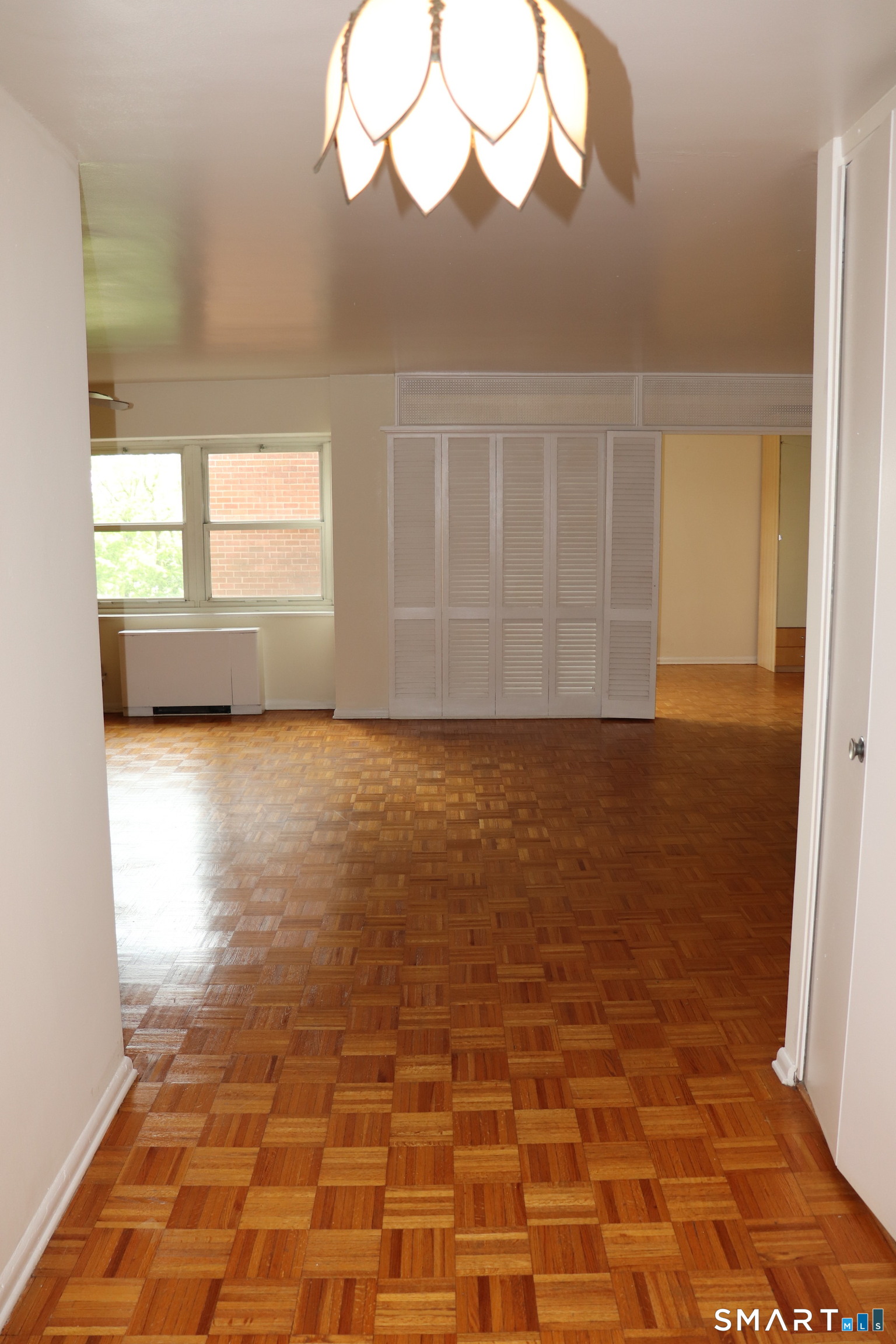 31 Woodland Street 7N