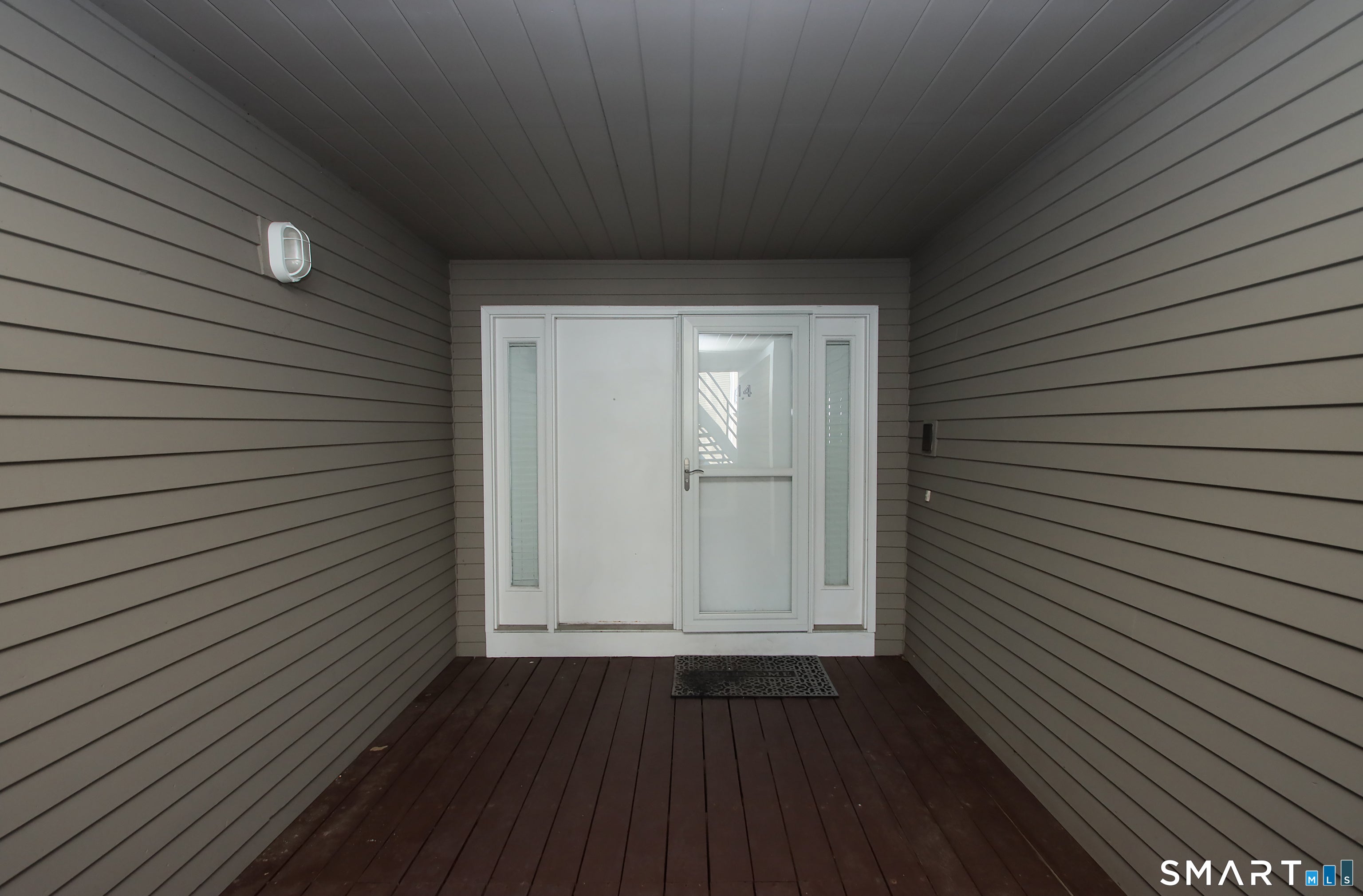 14 Harbour Close