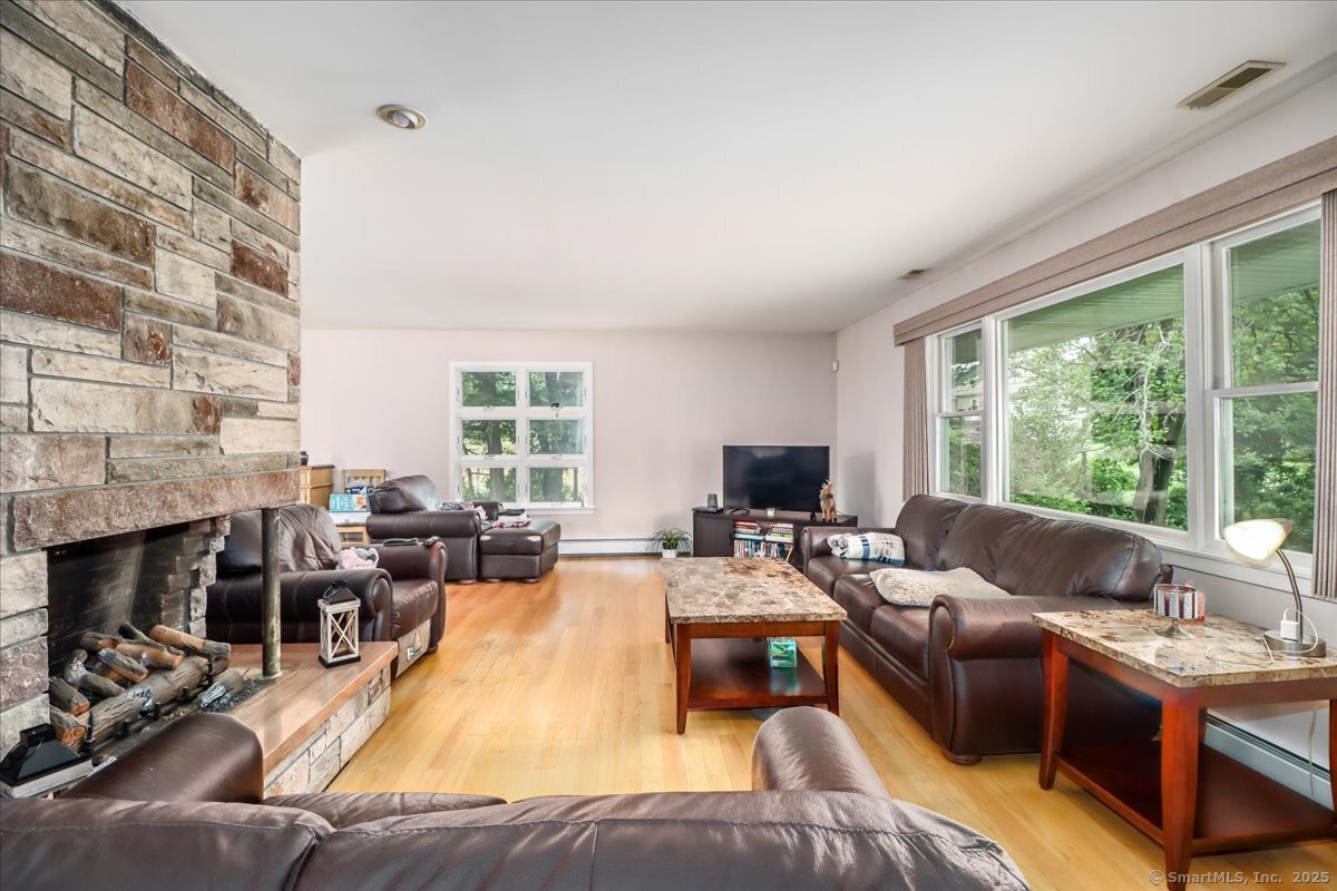 129 Russell Avenue