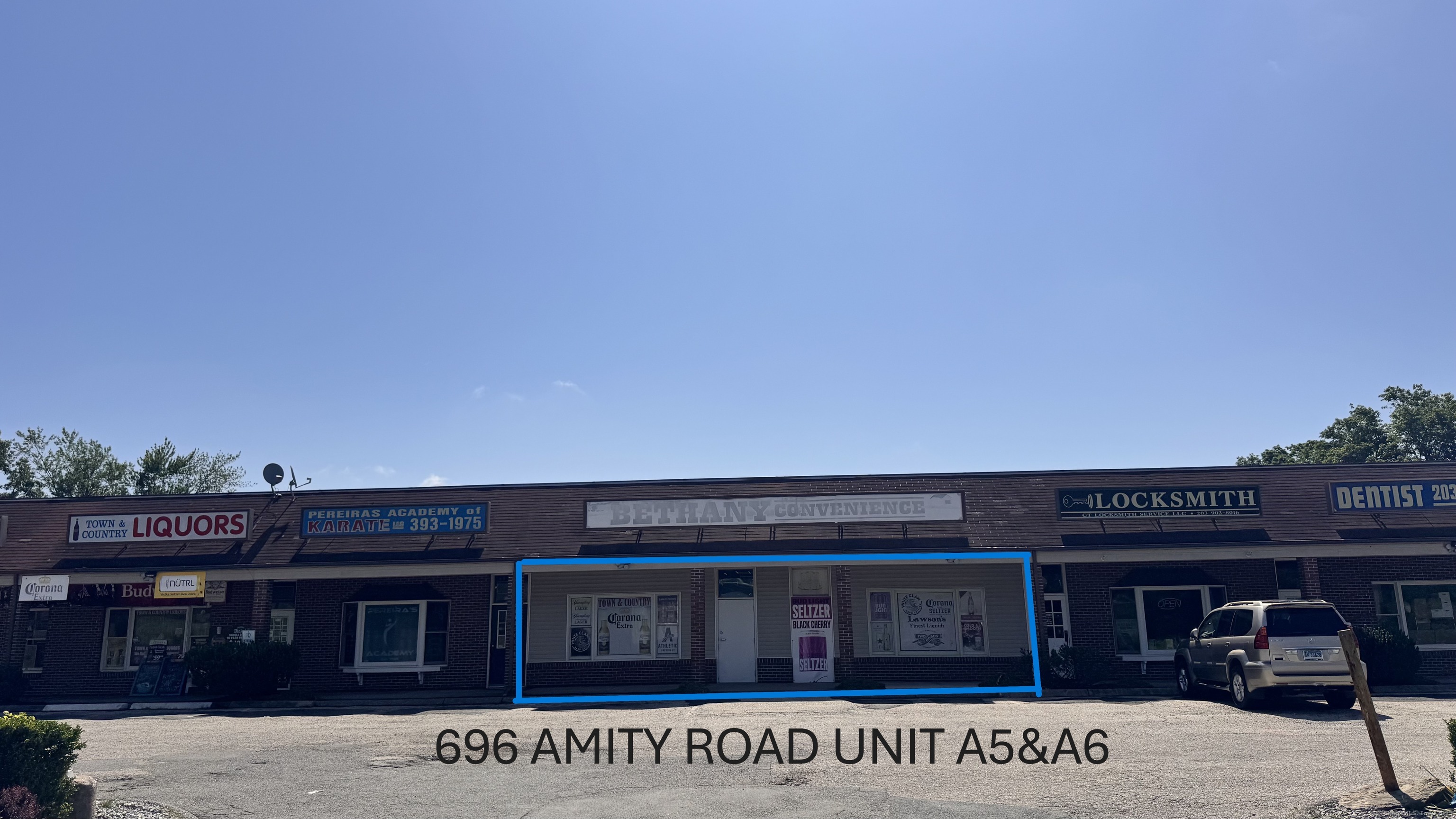 696 AMITY Road A5,A6