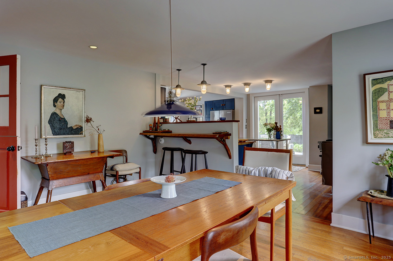 17 Maple Avenue, Norfolk, Connecticut image 5