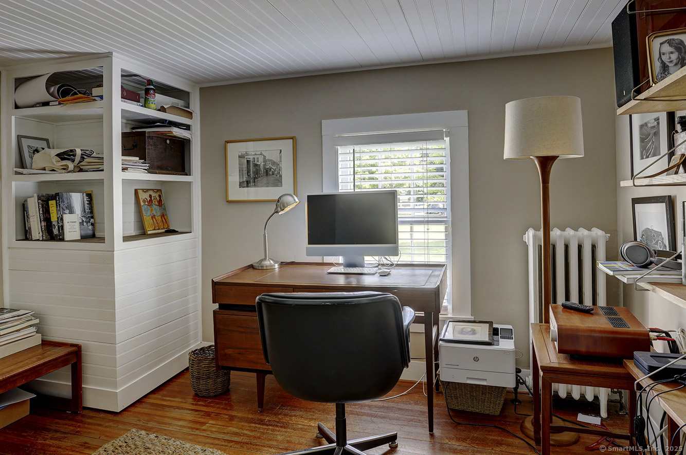 17 Maple Avenue, Norfolk, Connecticut image 22