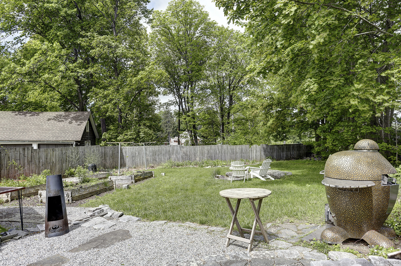 17 Maple Avenue, Norfolk, Connecticut image 4