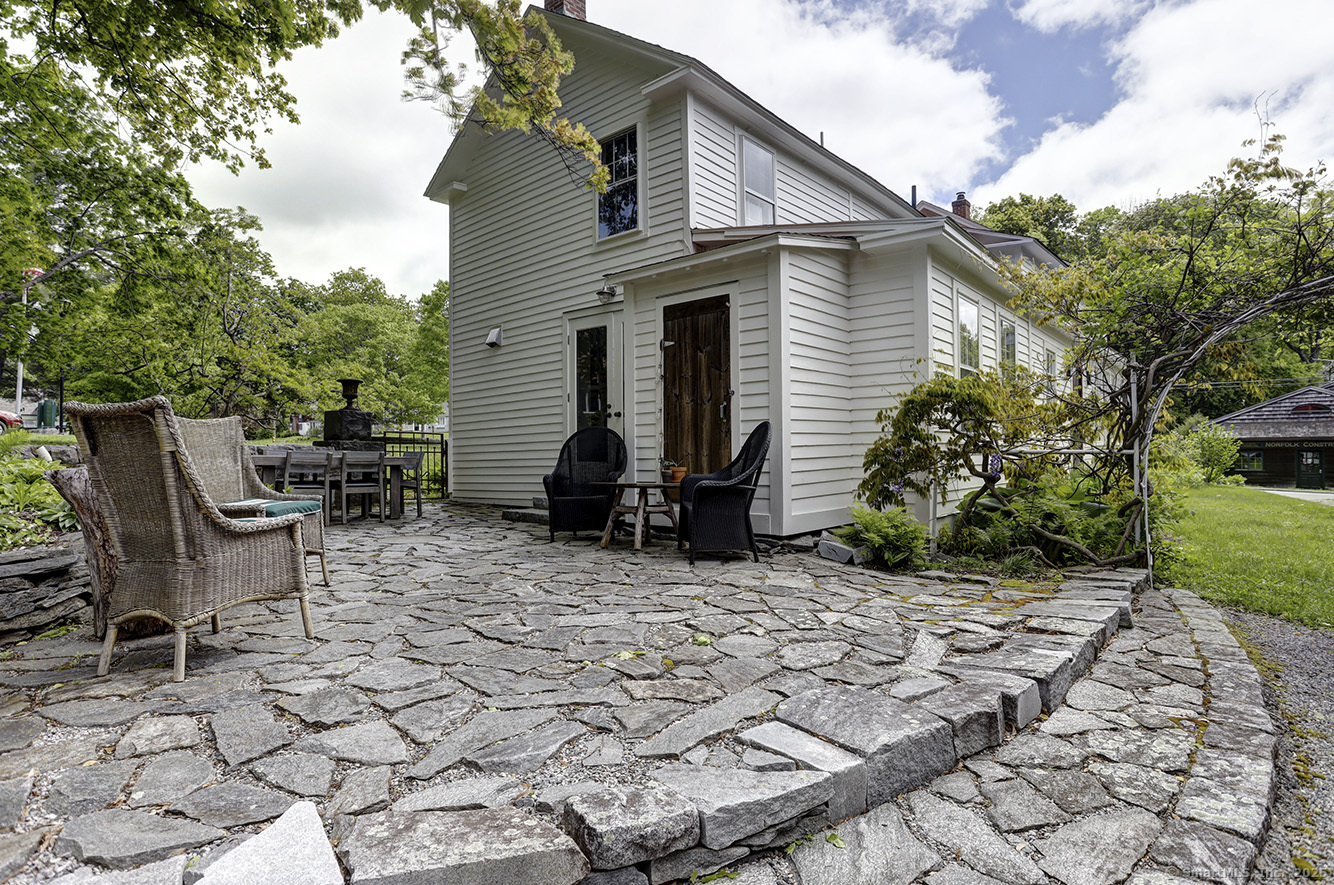 17 Maple Avenue, Norfolk, Connecticut image 24