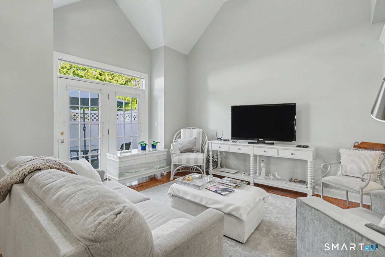 17 Southwick Court North 17
