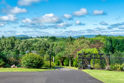 Tiny photo for 12 Sydney Lane, Cromwell, CT 06416 (MLS # 24136550)