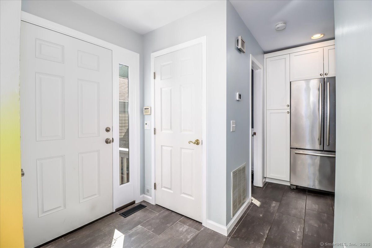 22 Ledgewood Drive 22
