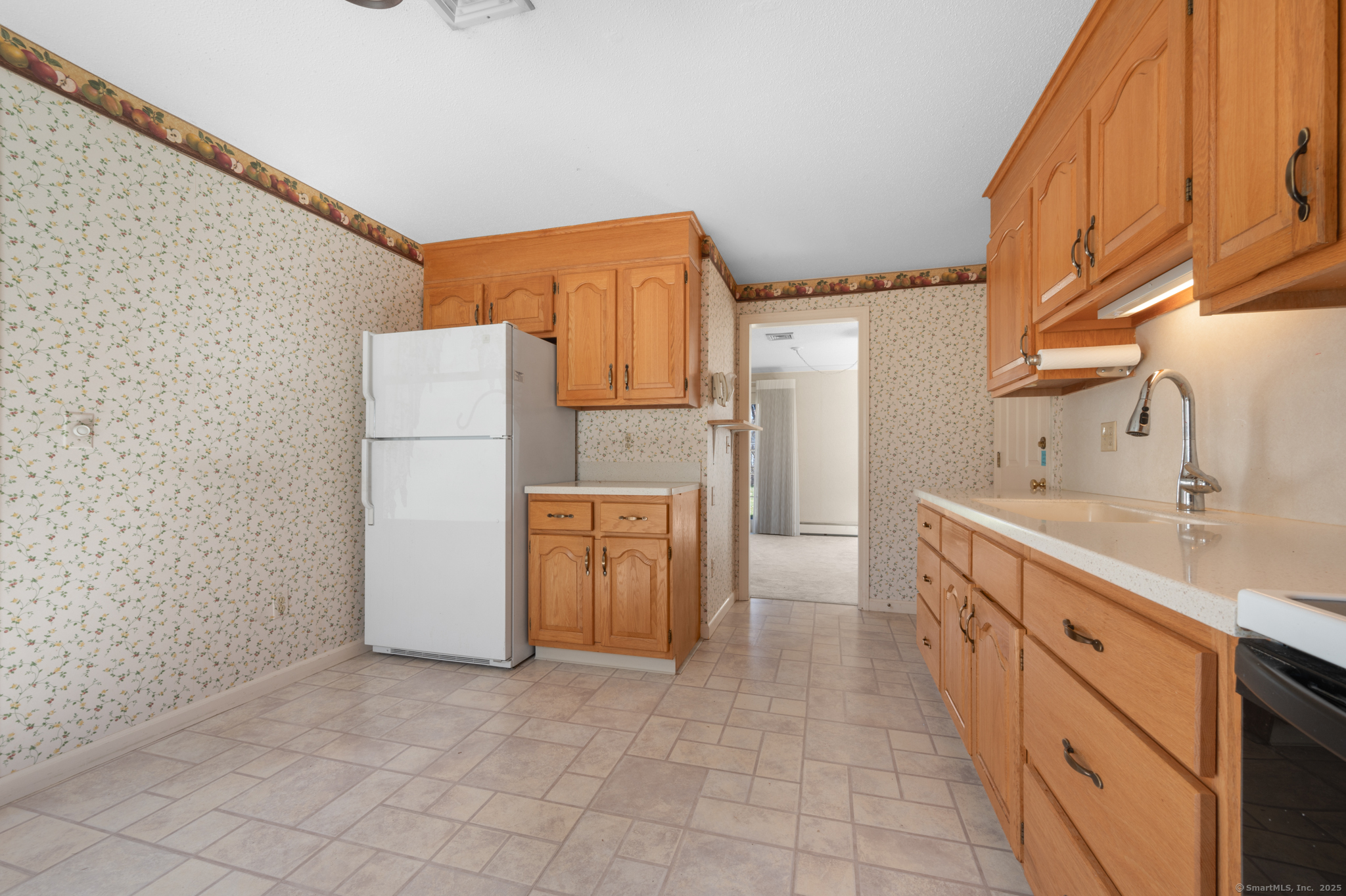 76 Willow Green Lane #76, Glastonbury, Connecticut image 6