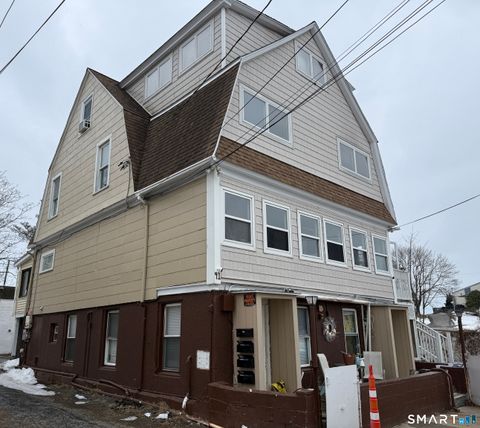 Tiny photo for 41 Stuart Avenue, New London, CT 06320 (MLS # 24155825)