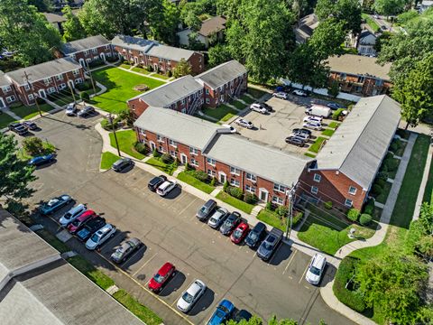 Tiny photo for 12 Hamilton Court #D, Stamford, CT 06902 (MLS # 24164312)