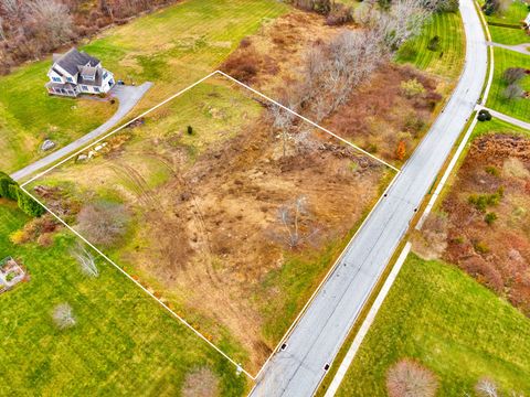 Photo of 6 Farm View Drive, Norwich, CT 06360 (MLS # 24141114)