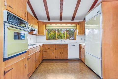 Tiny photo for 38 Smith Place, Trumbull, CT 06611 (MLS # 24133463)
