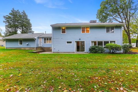 Tiny photo for 38 Smith Place, Trumbull, CT 06611 (MLS # 24133463)