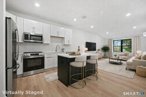 131 Beach Road 104 Fairfield CT 06824