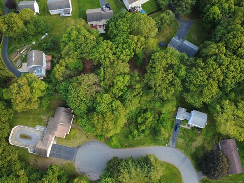 9 Newton Place Norwich CT 06360