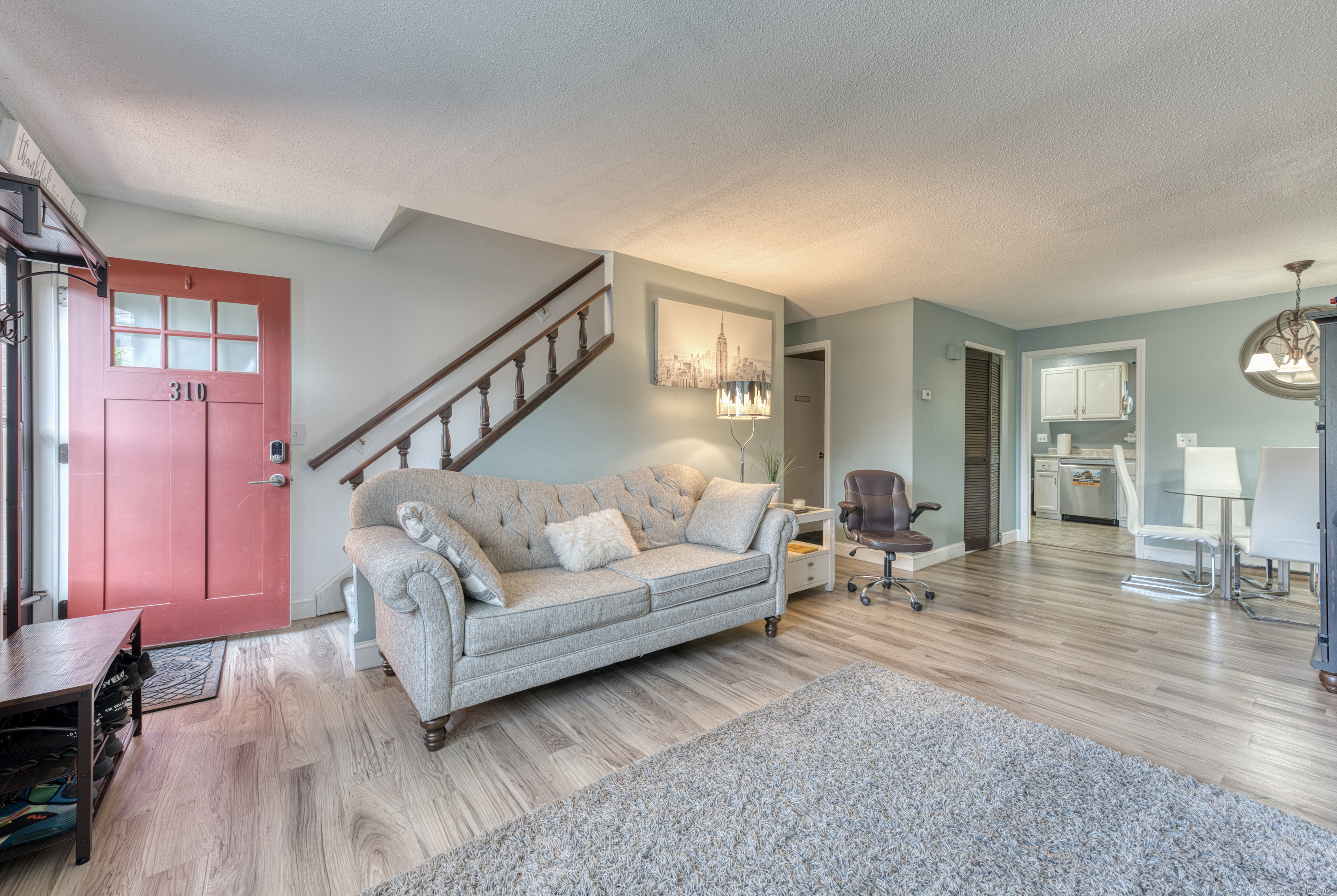310 High Path Road 310