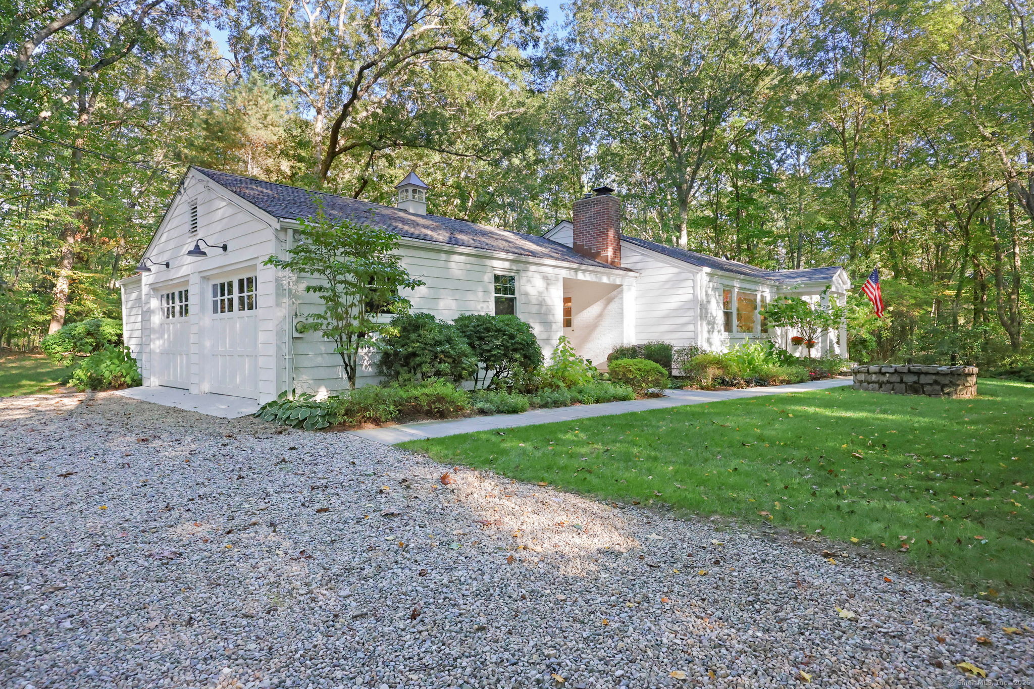 111 & 115 Old Easton Turnpike