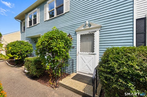 Photo of 55 Mill Plain Road #9-2, Danbury, CT 06811 (MLS # 24211143)